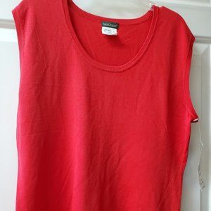 Harve' Benard Red Top